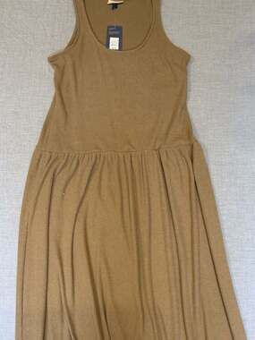 Universal Thread Women's Sleeveless Rib-Knit Scoop Neck Drop Waist Maxi Dress -